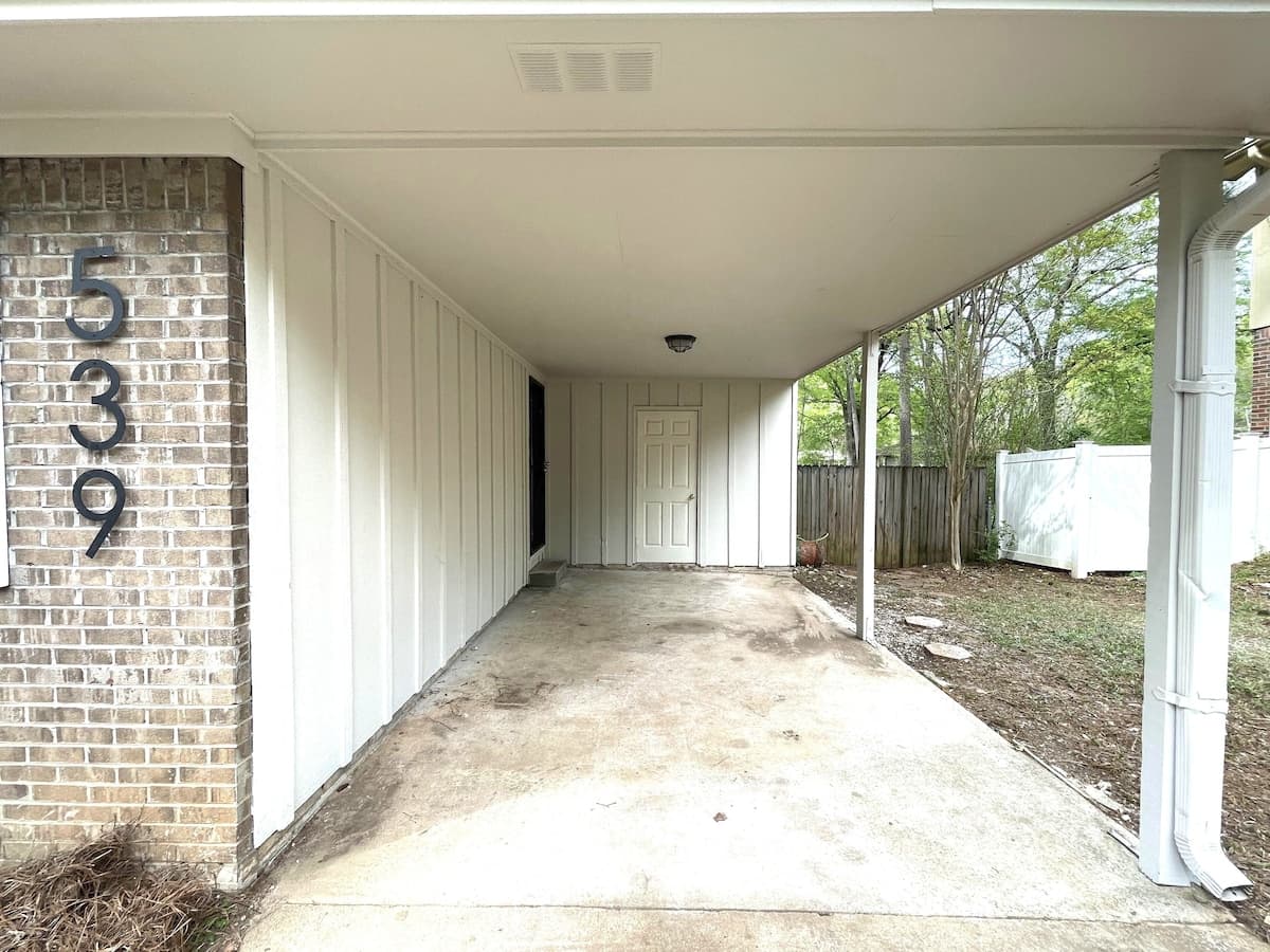 Carport