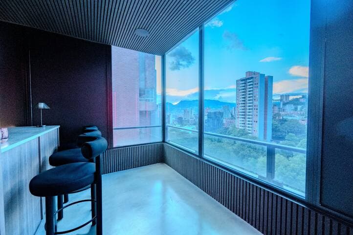 CasaOded#5 VIP Jacuzzi Suites & Private Disco Club