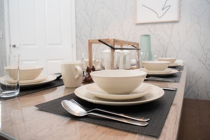 Comfy modern semi-detached | 400Mb WiFi | Parking