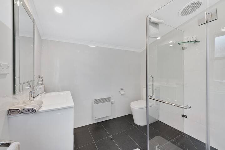 Warwick Terrace - Hobart