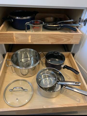 Plenty of pots and pans for your cooking needs.
