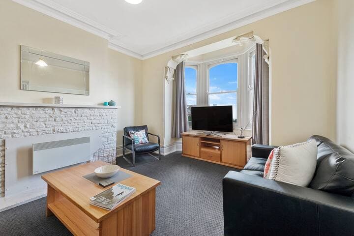 Warwick Terrace - Hobart