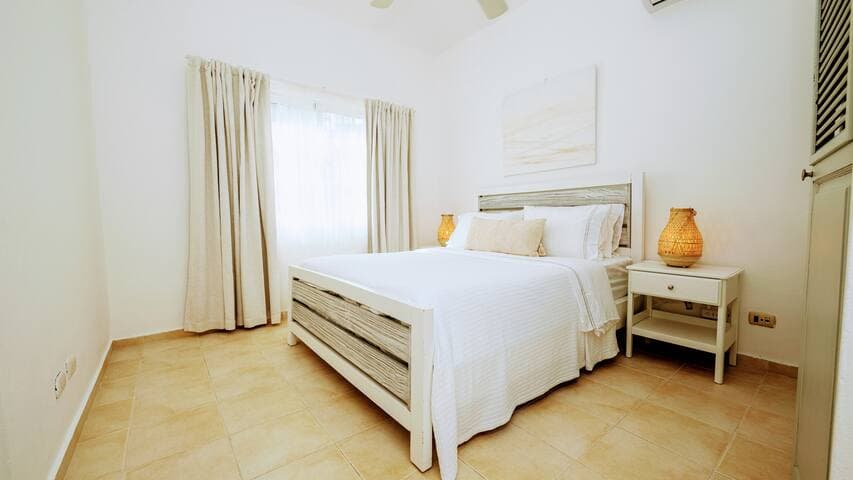 50 Steps to Private Beach Poolside Rooftop Terrace