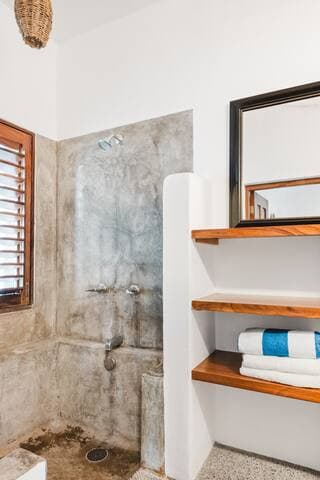 Casa Yaka Courtyard Villa w/pool Near the beach!