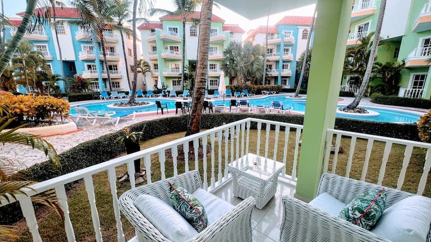 Ground level and just a few steps from pool area for your enjoyment of pool.