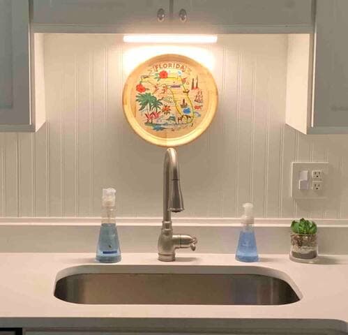 April dates open ~ Car free beach ~ Direct access