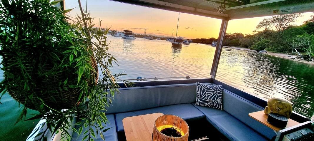 "Absolutely phenomenal. You can't put it into words you must experience for yourself. You can be floating in complete tranquillity but still a small walk to the central life of Noosa. Already planning out our time back!!." Amy 08/23 (guest review)
