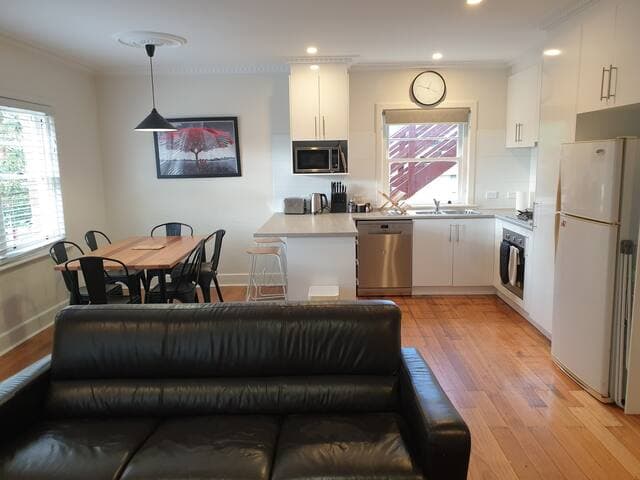 Montagu Apartments Ground Level - Hobart