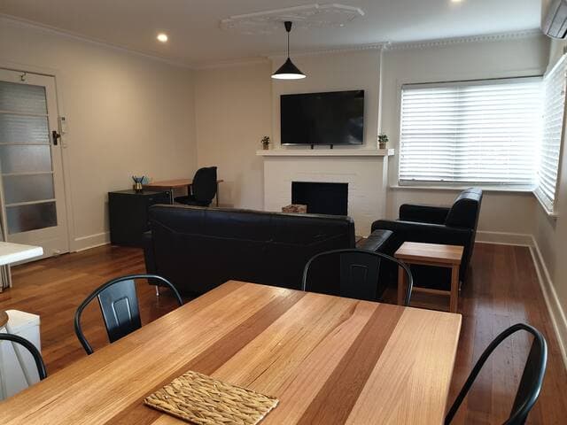 Montagu Apartments Ground Level - Hobart