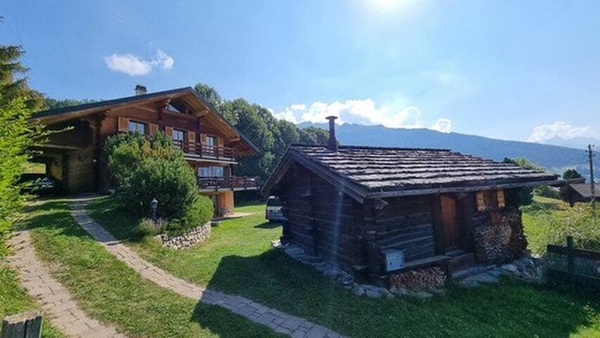 Familly Chalet for 8-12 persons - 12 min from ski