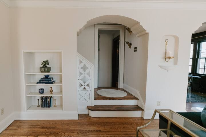 Hillcrest House: Elegance in the Heart of Highland