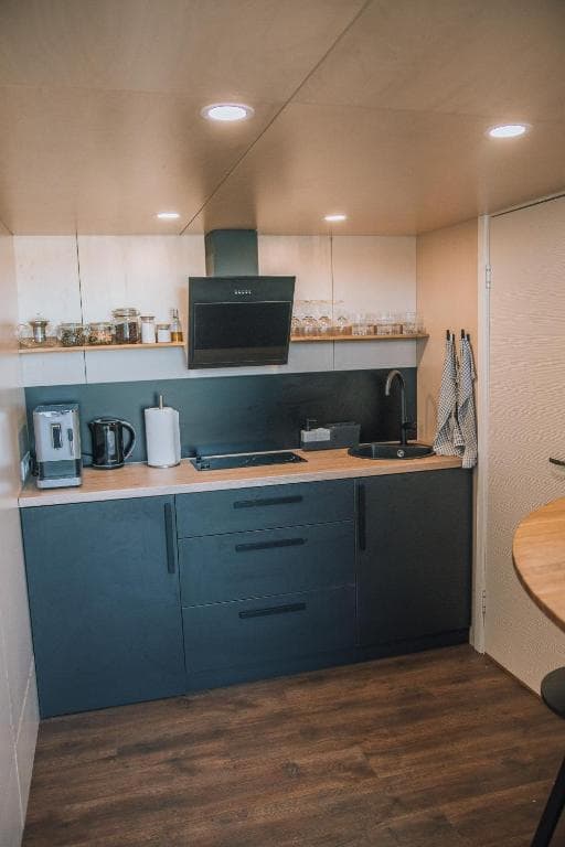 PullanHouse Līksma - small and cosy lakeside holiday house