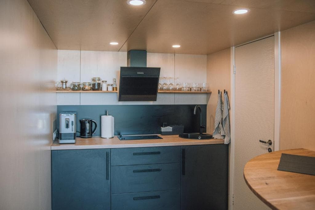 PullanHouse Līksma - small and cosy lakeside holiday house