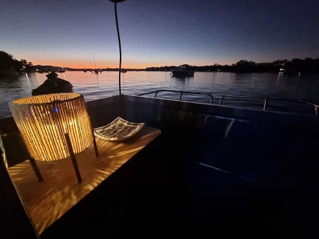 There is nothing better than floating around in one of Australia’s best places in the world!
If you want to experience Noosa Heads the right way, do yourselves a favour and book this in!
Ally & Dave are doing this the right way!
Guest Review Oct 23