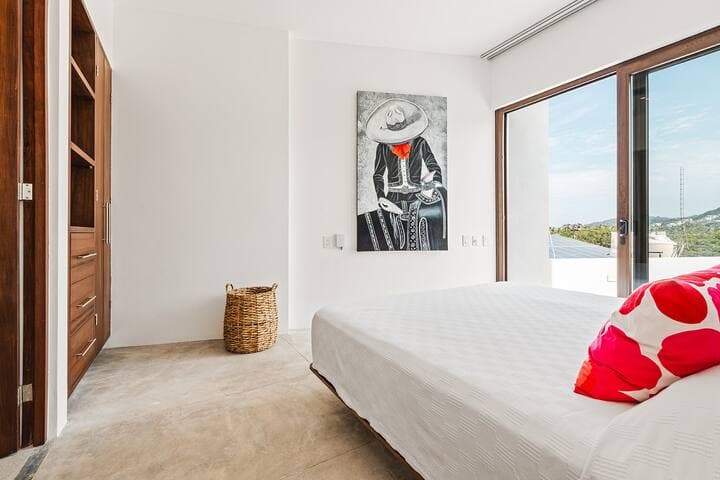 Luxe Penthouse; 2 Pools, Ocean Views at Casa Yaka