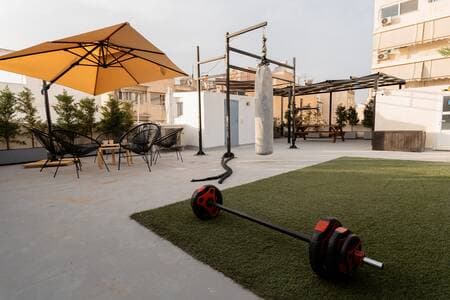 Large terasse with outdoor gym!