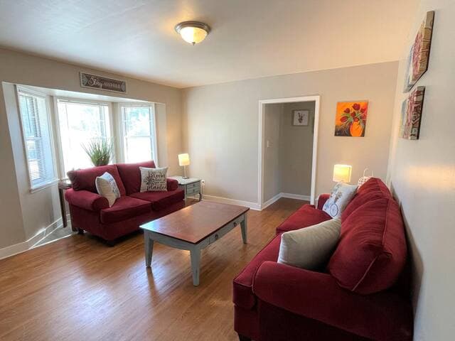 Spacious living room