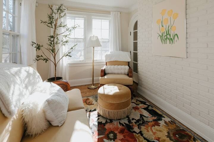 Hillcrest House: Elegance in the Heart of Highland