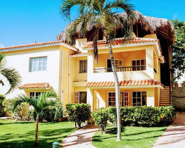 50 Steps to Private Beach Poolside Rooftop Terrace