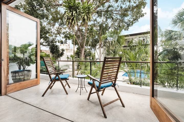 Casa Yaka Courtyard Villa w/pool Near the beach!