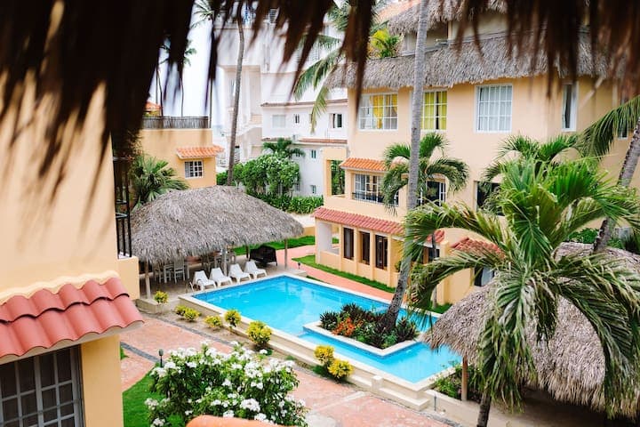 50 Steps to Private Beach Poolside Rooftop Terrace