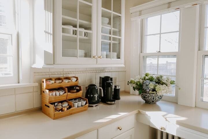Hillcrest House: Elegance in the Heart of Highland