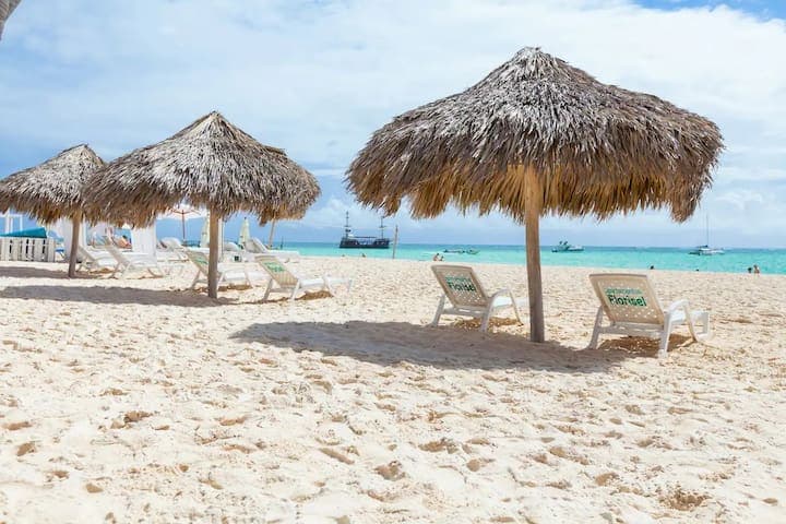 50 Steps to Private Beach Poolside Rooftop Terrace