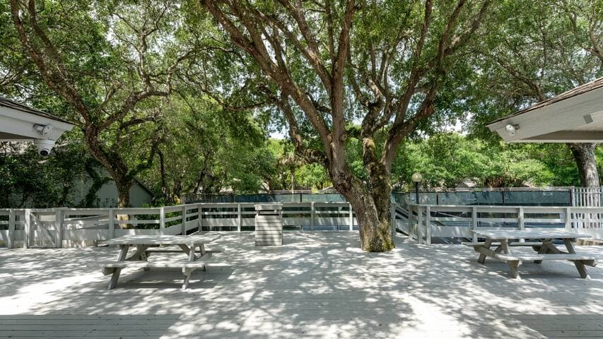 Sea Woods Beachside villa, 3 pools + amenities!