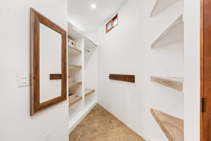 Casa Yaka Courtyard Villa w/pool Near the beach!