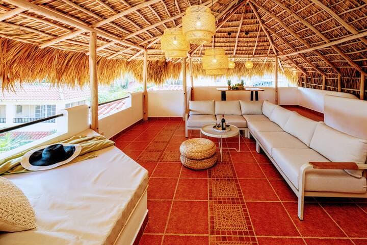 50 Steps to Private Beach Poolside Rooftop Terrace