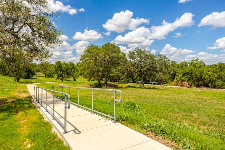 Walink trails nest to the Pool.