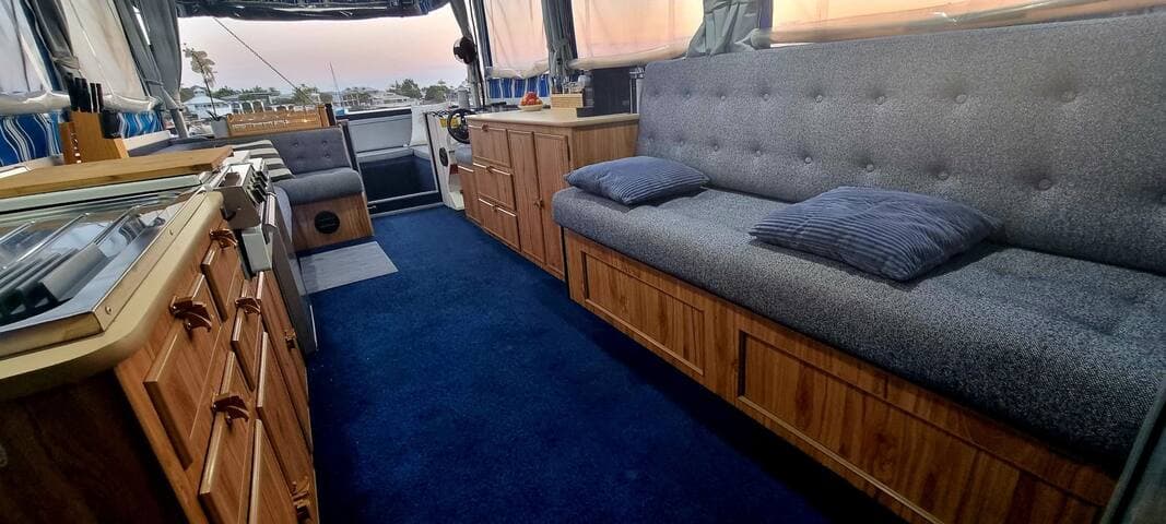 "Liquid Paradise"Experience more& stroll to it all