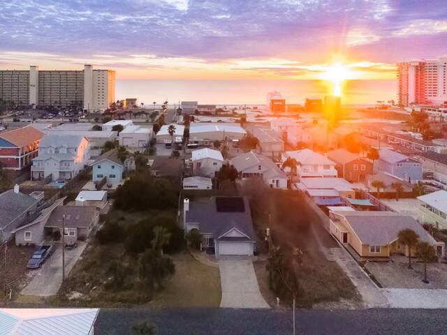 3bdr•2ba•Fenced Yard•January Available!