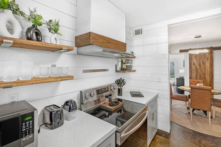 Historic District Gem | Modern 1BR Condo + Parking