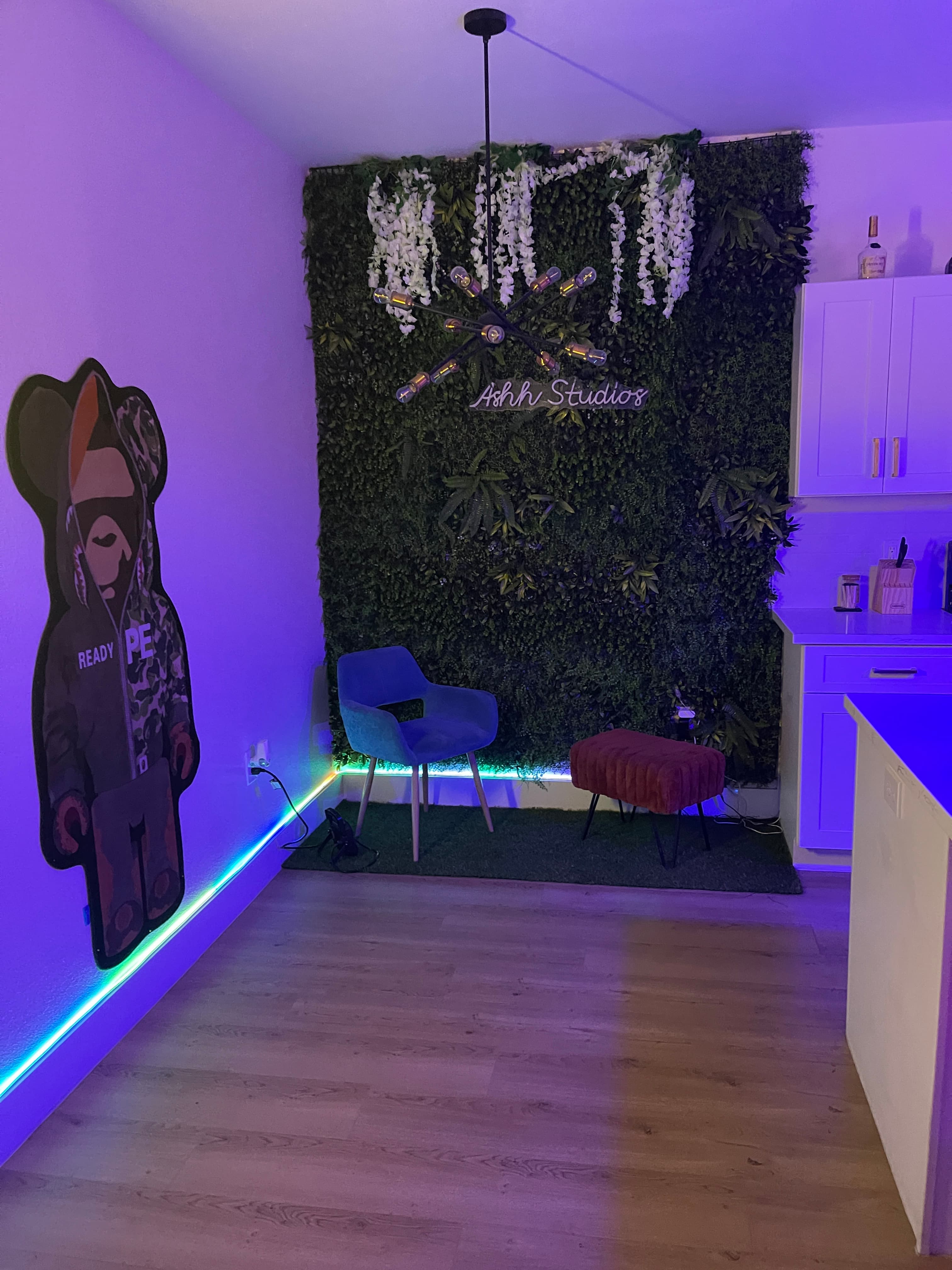 Gallery photo