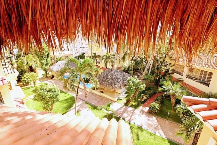 50 Steps to Private Beach Poolside Rooftop Terrace