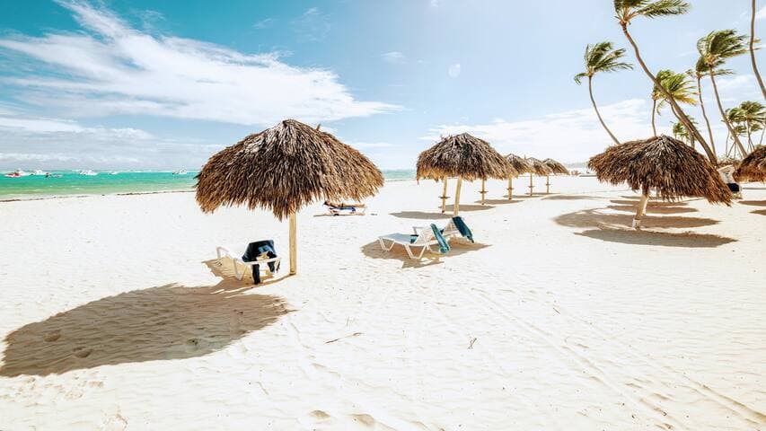 50 Steps to Private Beach Poolside Rooftop Terrace