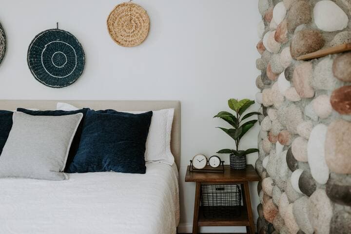 Loondocks MN | Lakeside Hideout w/ Sauna