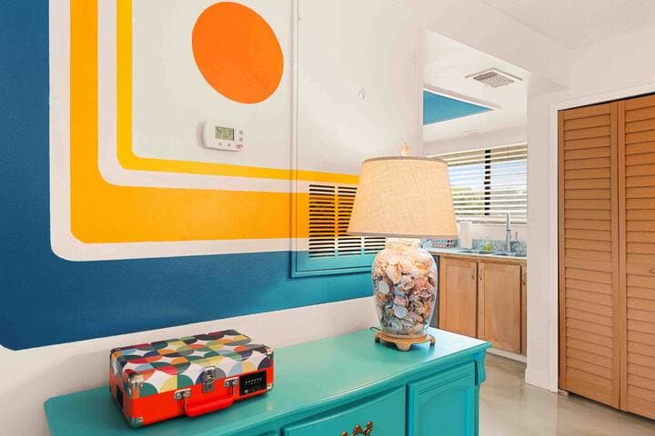 Sunrise vibes inside, too! Enjoy your own playlist or some vintage vinyls on the record player.