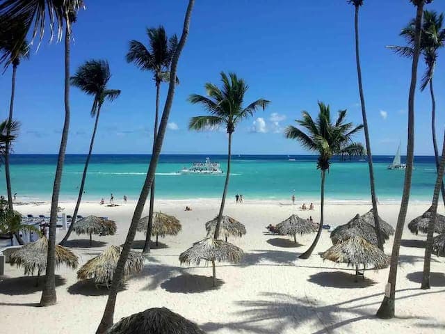 50 Steps to Private Beach Poolside Rooftop Terrace