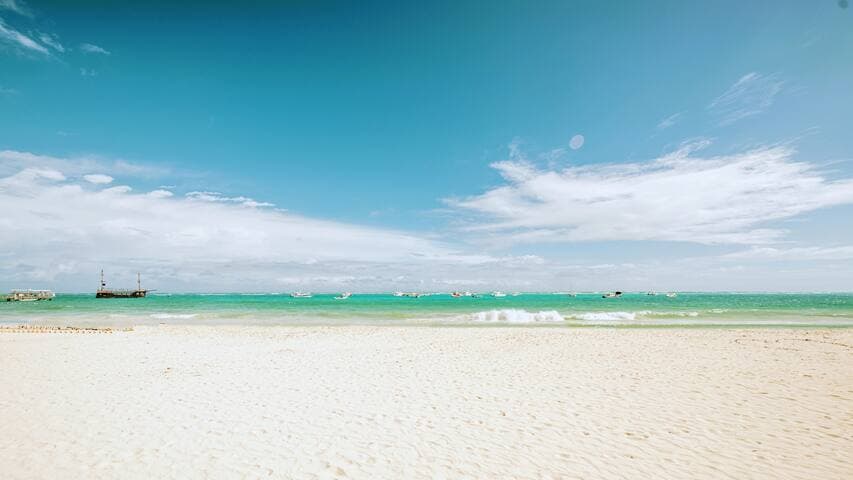 50 Steps to Private Beach Poolside Rooftop Terrace