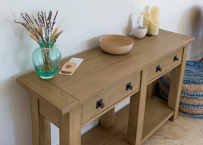 Welcome! Once inside the condo, you will find WiFi info, local menus & area attraction brochures. Beach/pool access wristbands and laundry room key is located here as well!