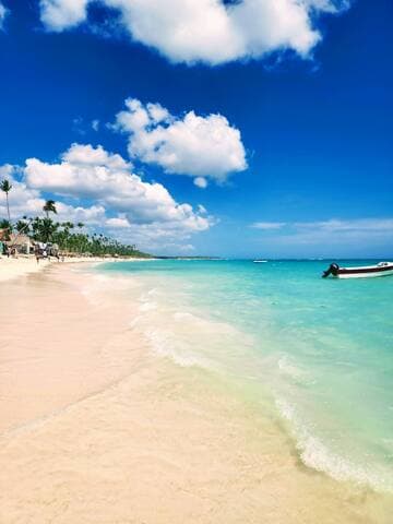 Yes. This is only an 8 minute walk from your front door.