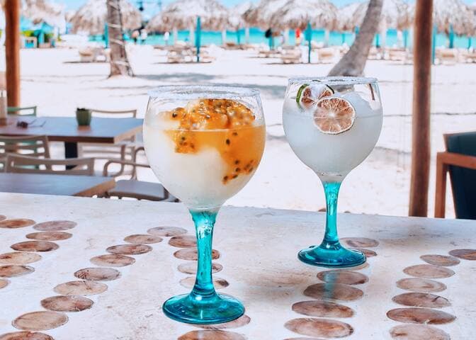 Passion fruit piรฑa colada or classic?
Send us a message and tell us which one you'd choose.