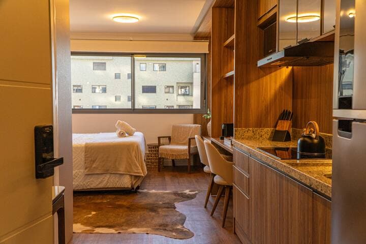 Studio Paula, Bela Vista, Auxiliadora, Tempo