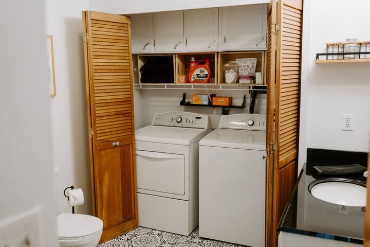 Loondocks MN | Lakeside Hideout w/ Sauna