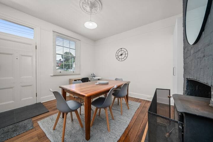 Vintage Terrace - Hobart