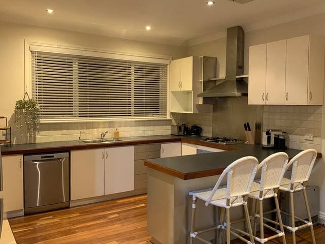 Full kitchen with all you need to cook up a storm. Spacious so everyone can give a hand. Stainless steel appliance
And if you want to bake a cake, we also have an electric beater and all the accessories for you @ yokinebnb.