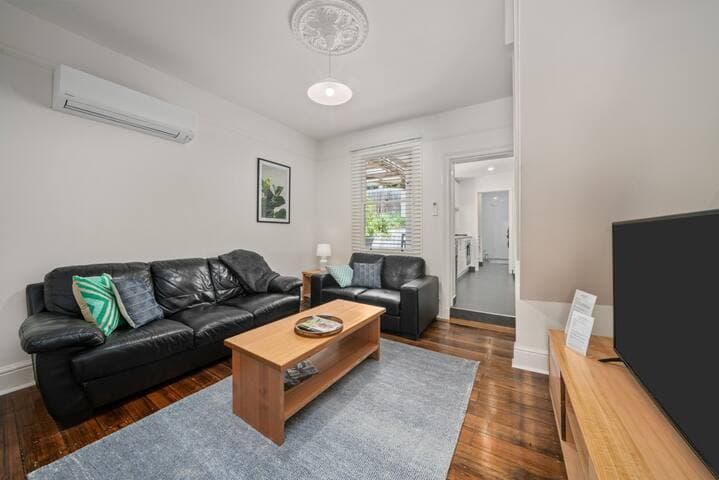 Vintage Terrace - Hobart