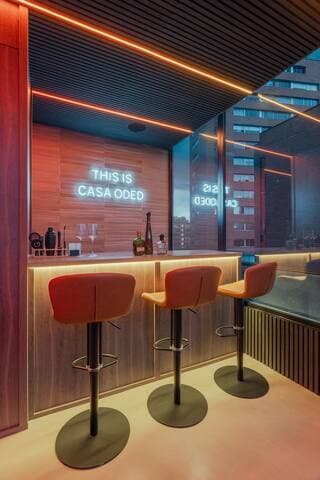 CasaOded#5 VIP Jacuzzi Suites & Private Disco Club